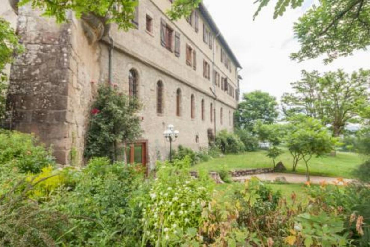 Отель Domaine Le Prieure Chaumont-le-Bourg Экстерьер фото