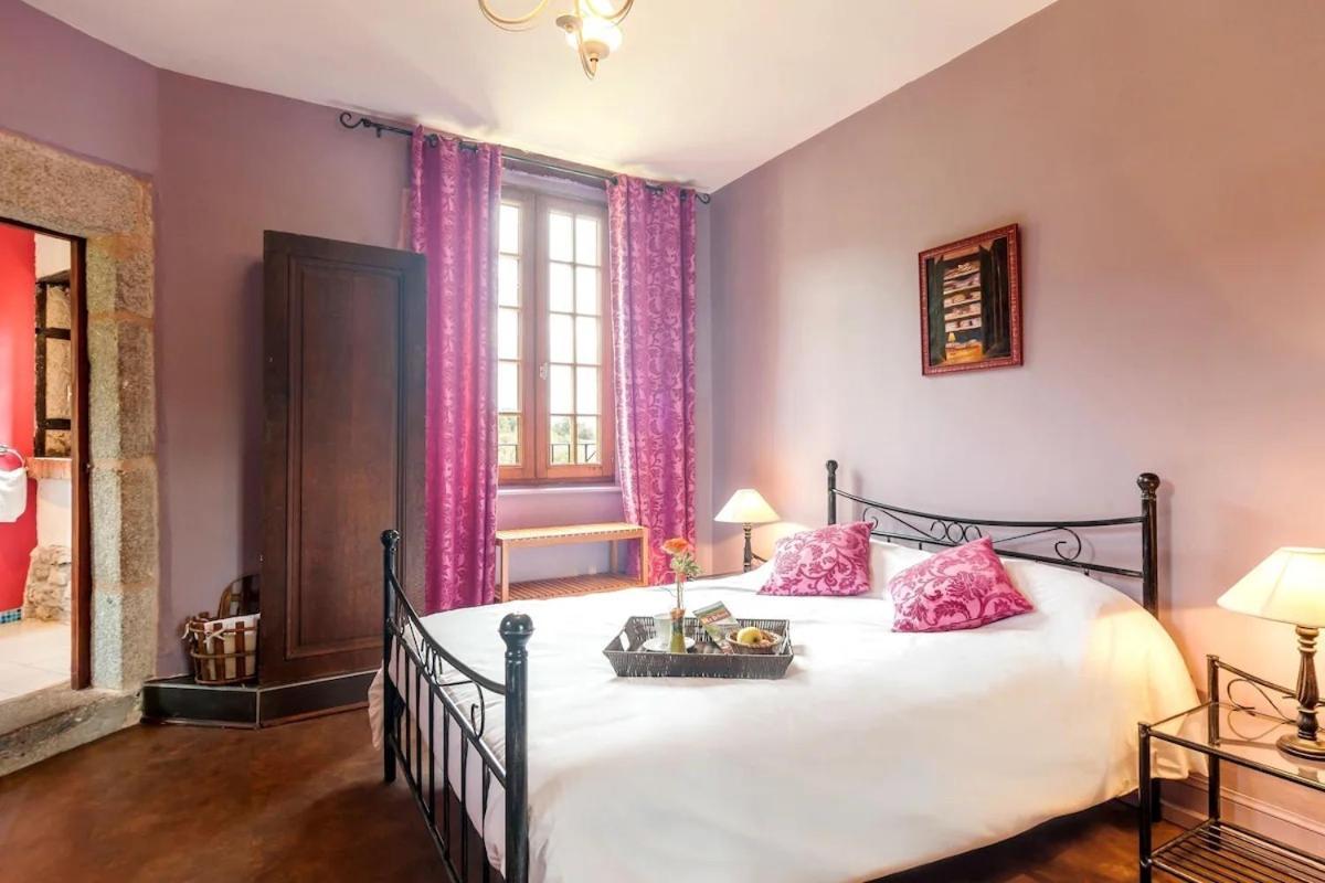 Отель Domaine Le Prieure Chaumont-le-Bourg Номер фото